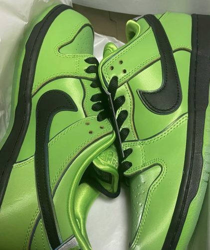 PK God Batch The Powerpuff Girls x Dunk Low Pro SB QS Buttercup photo review