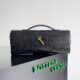 BOTTECA VENETA uses exquisite craftsmanship intreccio embossed imported cow leather evening clutch b