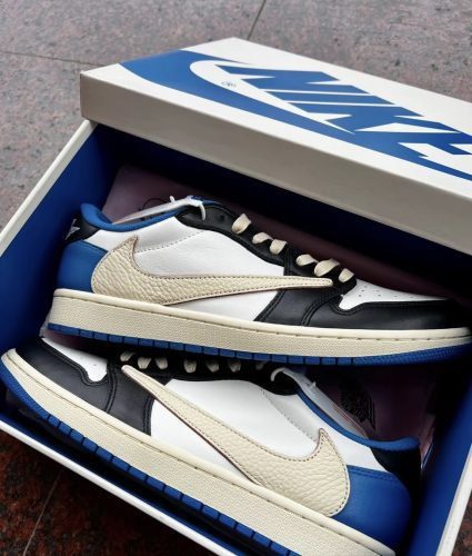 Fragment Design x Travis Scott x Air Jordan 1 Retro Low photo review