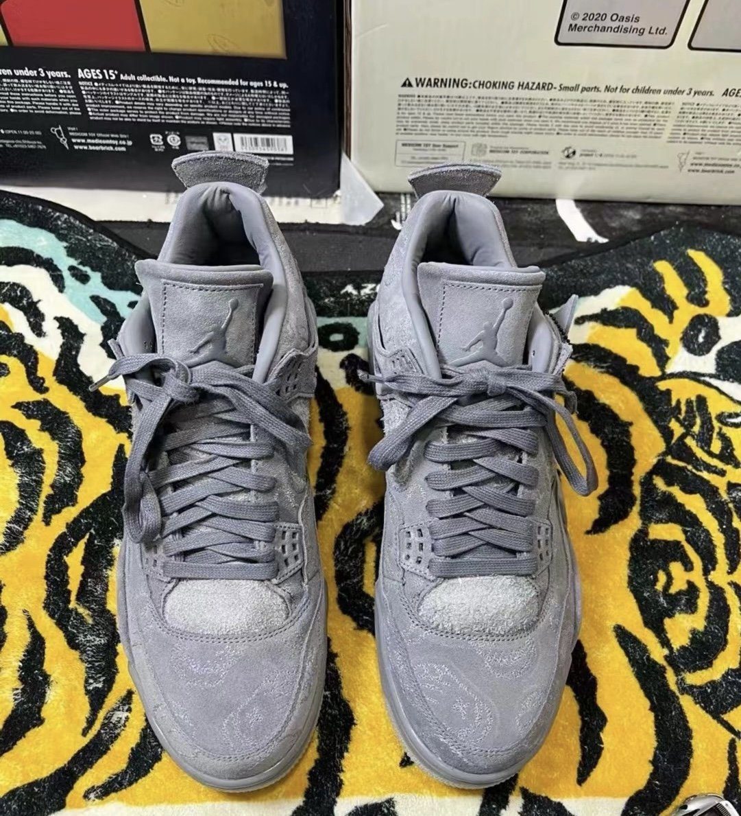 KAWS x Air Jordan 4 Retro Cool Grey photo review