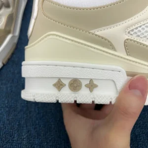 L*uis V*itton LV Skate Sneaker Beige White - Image 10
