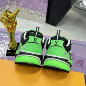 L*uis V*itton Runner Tatic Green - Image 5