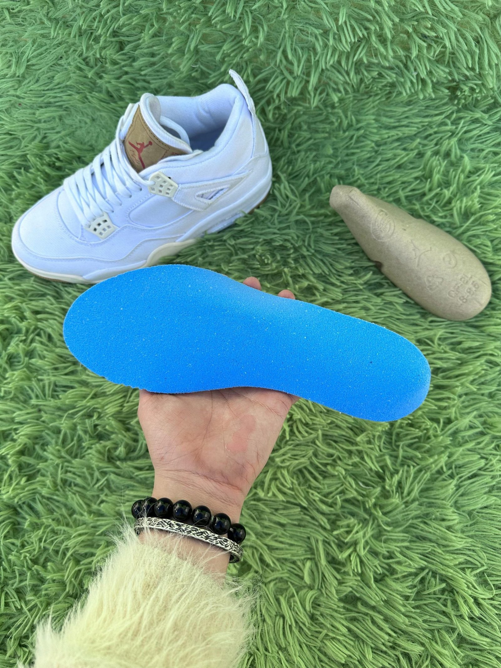 Jordan 4 Retro Levi’s White - Image 18