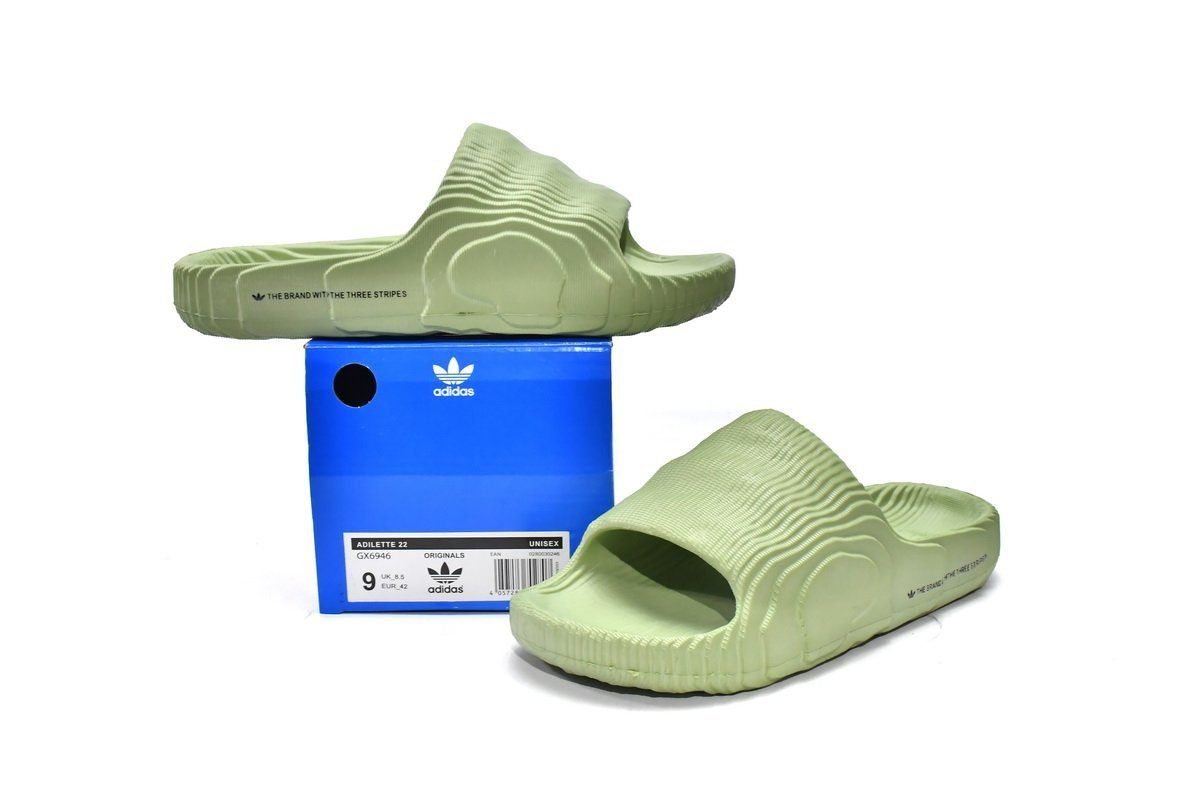 adidas originals Adilette 22 Slides Magic Lime - Image 11