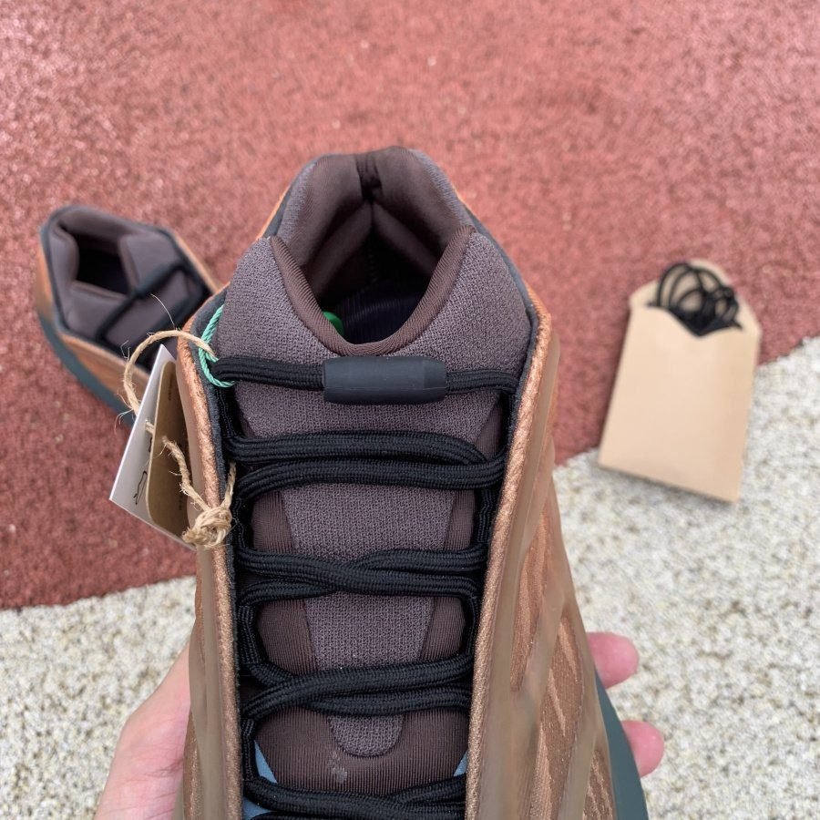 PK God Batch adidas Yeezy 700 V3 Copper Fade - Image 12