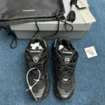 B*lenciaga Runner Sneaker Black - Image 3