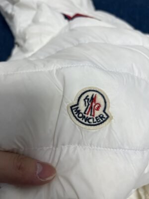 Moncler Dincer padded Down Jacket White - Image 9
