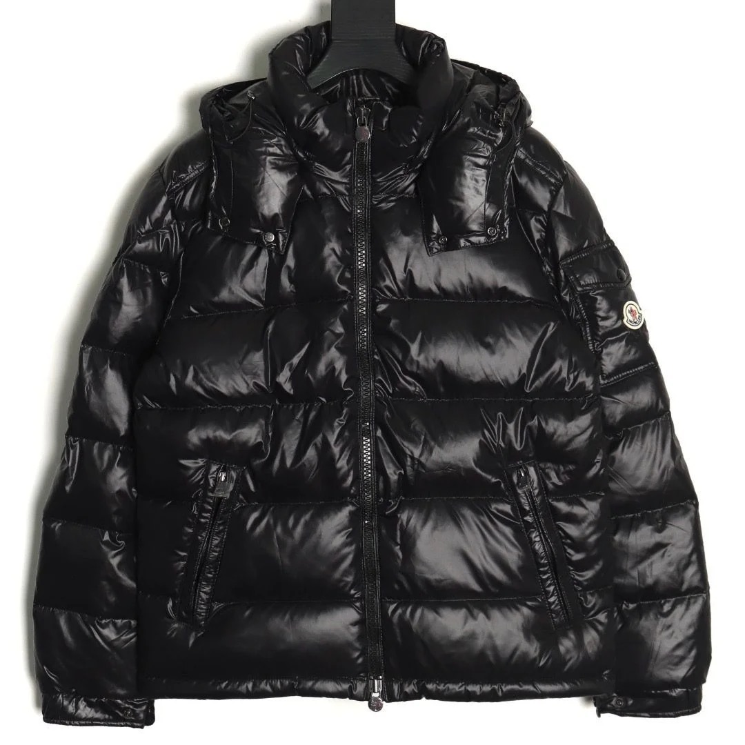 微信图片_20251201193504_87_136 Moncler maya jacket black - Image 1