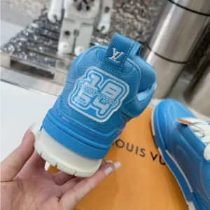 Louis Vuitton LV Skate sneaker luxury blue - Image 5