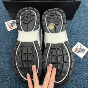 Chanel 23ss Sneakers silver - Image 7