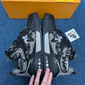 LOUIS VUITTON Swarovski™ crystals Skate Sneakers - Image 3