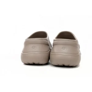 BALENCIAGA Pool Crocs Beige 677386 W1S8E 2500 - Image 11