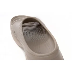 BALENCIAGA Pool Crocs Beige 677386 W1S8E 2500 - Image 5