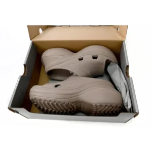 BALENCIAGA Pool Crocs Beige 677386 W1S8E 2500 - Image 12