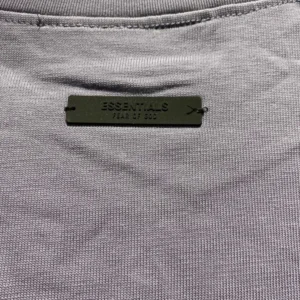 Fear Of God Oversized Logo State T-Shirt in Purple for Men - Image 13