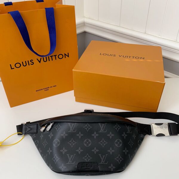 Louis Vuitton Marsupio Discovery M46035 Size: 45*15*9cm