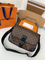 LOUIS VUITTON ARCHY messenger bag M4632 Size: 5*24*8CM - Image 3