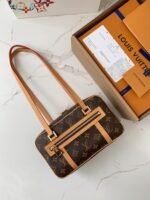 LOUIS VUITTON CITE M4632 Size: 6*16*11cm