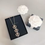 Chanel three heart necklace - Image 2