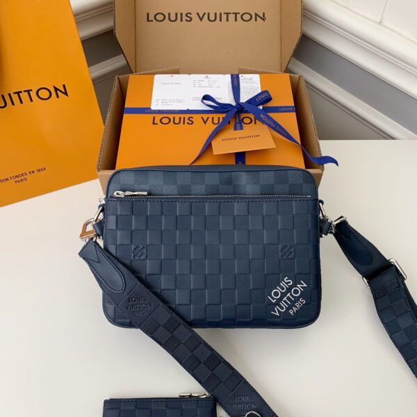 LOUIS VUITTON TRIO Full Leather Messenger Bag M40438