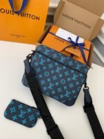LOUIS VUITTON TRIO Full Leather Messenger Bag M46604 - Image 2