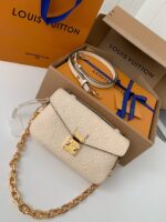 Louis Vuitton counter classic hot selling Pochette Mtis East West bag M22942, 21.5 * 13.5 * 6cm - Image 3