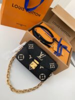 Louis Vuitton counter classic hot selling Pochette Mtis East West bag M46596, 21.5 * 13.5 * 6cm - Image 3