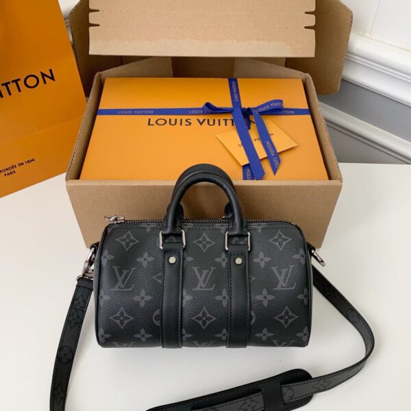 Louis Vuitton Classic City Keepall Handbag M45937, Unise Size: * * 9cm