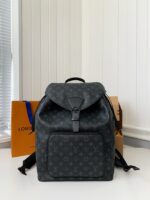 Louis Vuitton's New MONTSOURIS Men's Black Flower Backpack M45583, Top Qualit Size: * * 19cm