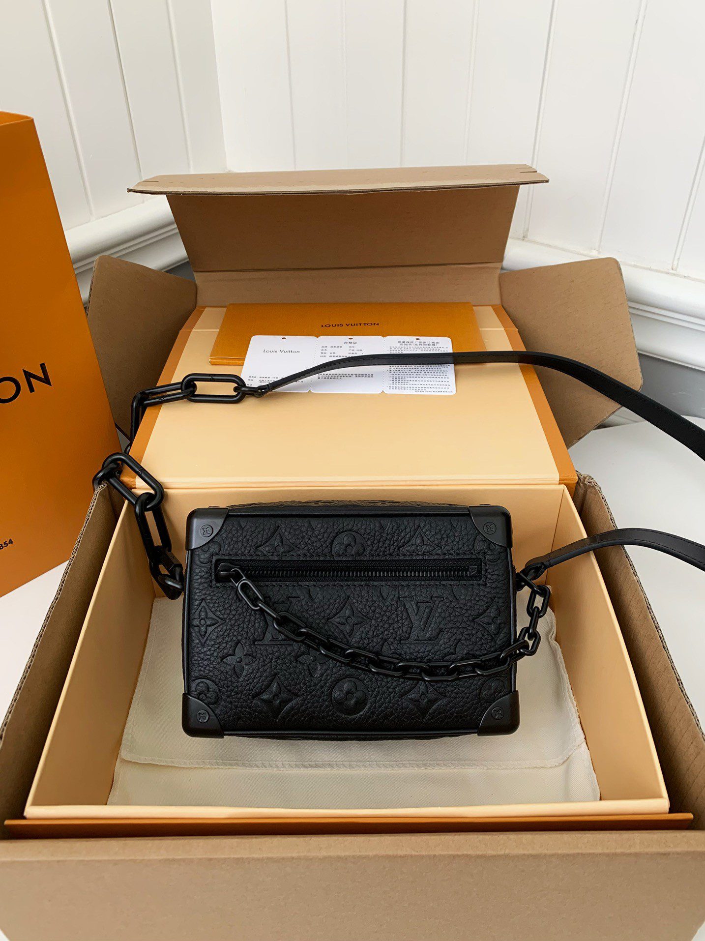 20230804014742169112806226290.jpg LOUIS VUITTON MINI SOFT TRUNK BAG M55702 18.5*13*8CM - Image 1