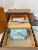 Louis Vuitton STEAMER Mini Men's Handbag M22637 Top Qualit Size: * * 6.5cm