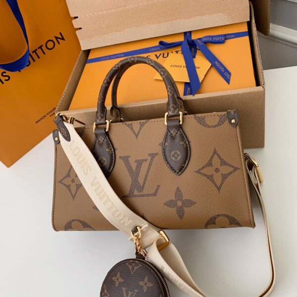 Louis Vuitton's Seasonal New ONTHEGO Horizontal Handbag M46653 Top Qualit Size: * * 10cm