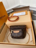 Louis Vuitton's new MINI BUMBAG vintage handbag for the season M82335 top quality - Image 3