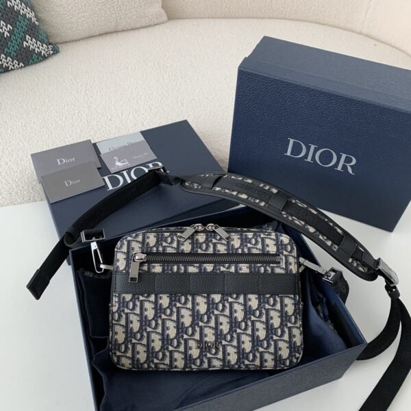 DIOR Men's SAFARI Messenger Bag, Top Qualit Size: * * 6cm