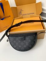 Louis Vuitton Autumn/Winter New MOON CROSSBODY Handbag M23835, Top Qualit Size: 24.5 * * 4.5c - Image 2