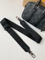 Louis Vuitton Autumn/Winter New NANO PORTE DOCUMENTS VOYAGE Handbag M82770, Top Quality - Image 8
