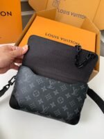 Louis Vuitton Autumn/Winter New STEAMER Black Flower Messenger Bag M46795, Top Quality - Image 8