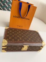 Louis Vuitton Watch Storage Bo Size: 34*18*11cm - Image 3