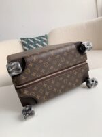Louis Vuitton Suitcase inches - Image 9