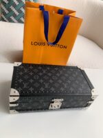Louis Vuitton Watch Storage Bo Size: 34*18*11cm - Image 2