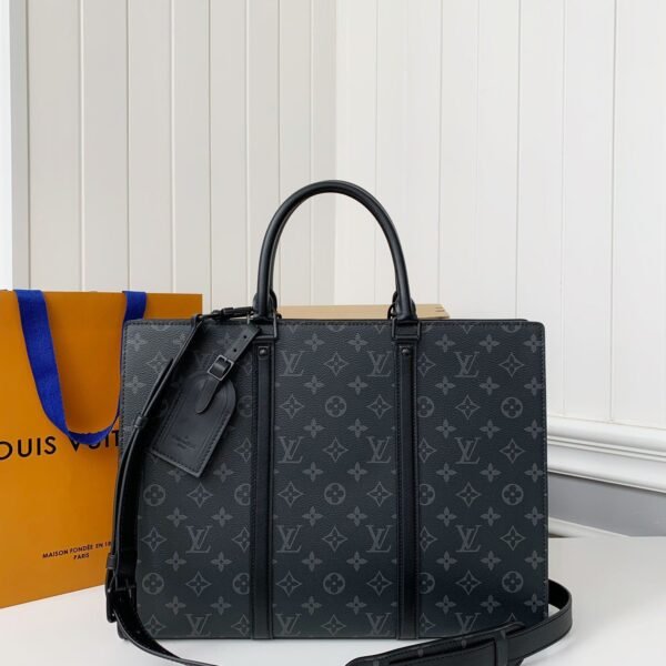Louis Vuitton's new Sac Plat Horizontal Zipp?? men's black flower briefcase M4516 Size: 31*39*8.5cm