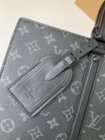 Louis Vuitton's new Sac Plat Horizontal Zipp?? men's black flower briefcase M4516 Size: 31*39*8.5cm - Image 3