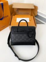 Louis Vuitton's new Sac Plat Horizontal Zipp?? men's black flower briefcase M4516 Size: 31*39*8.5cm