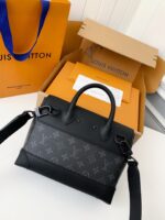 Louis Vuitton's new Sac Plat Horizontal Zipp?? men's black flower briefcase M4516 Size: 31*39*8.5cm - Image 6