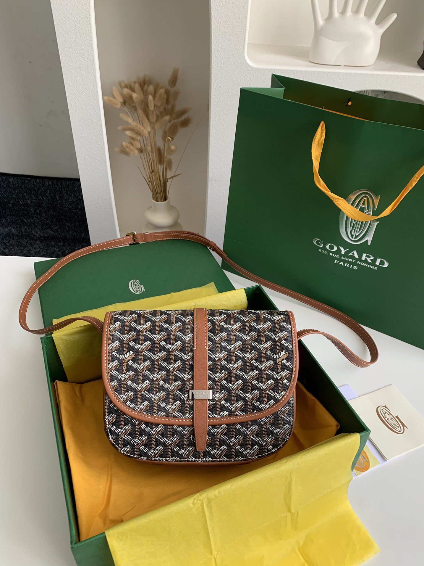 20240624053301171922158153621.jpg Goyard Belvdre bag Top Quality Size: 1.5*16*6cm - Image 1