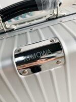 RIMOWA Suitcase inches - Image 5
