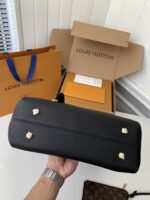 Louis Vuitton Low Key Cabas Mid -number Handbag M2534 Size: 30*14*47cm - Image 8
