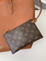 Louis Vuitton Low Key Cabas Mid -number Handbag M2534 Size: 30*14*47cm - Image 5