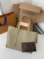 Louis Vuitton Low Key Cabas Mid -number Handbag M2534 Size: 30*14*47cm - Image 8