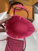 Louis Vuitton's new NEVERFULL BANDOULI RE INSIDE OUT Shopping Bag M1209 Size: 16.5*11*26.5cm - Image 10